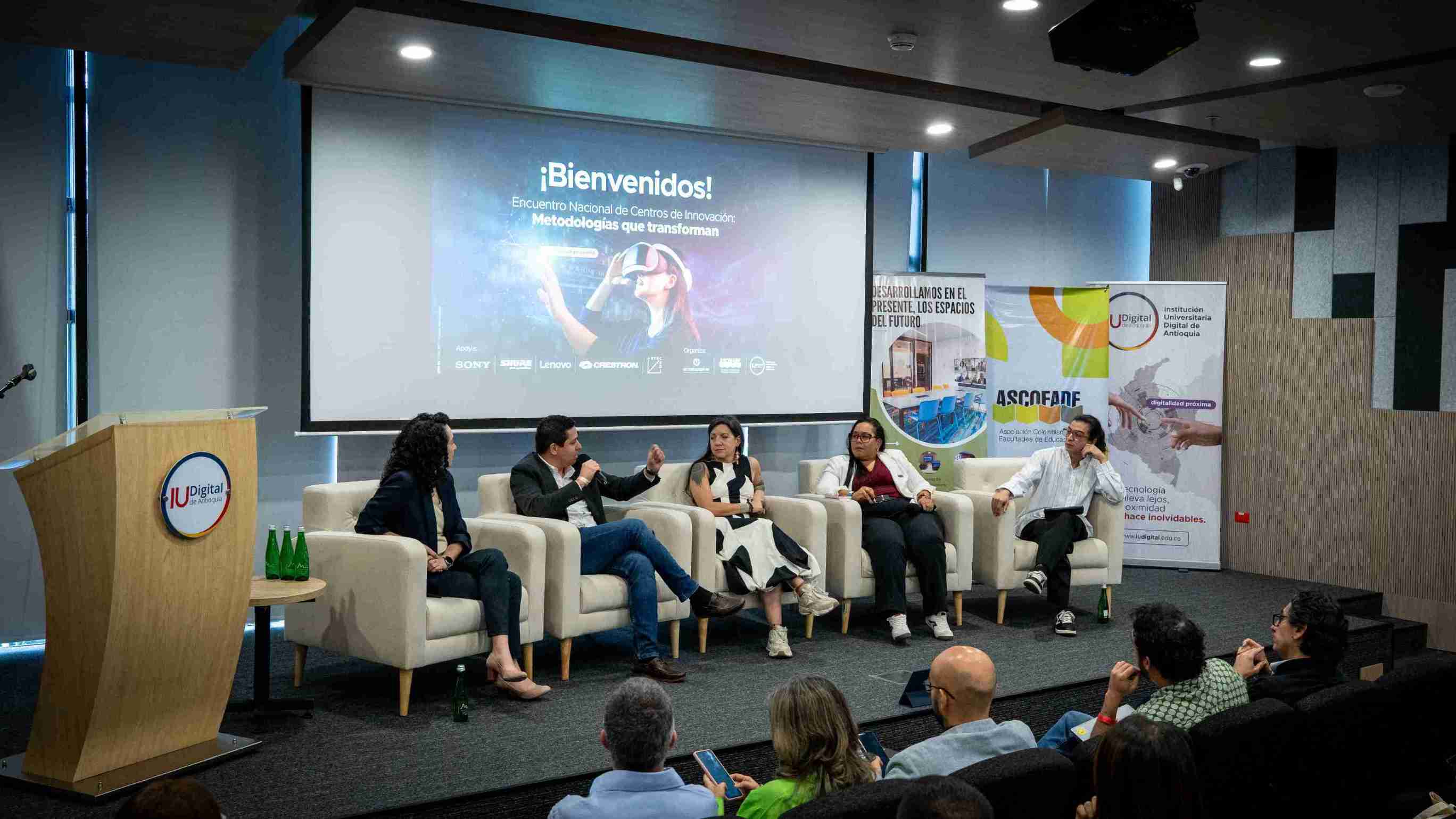 La innovación educativa se da cita en Medellín: la IU Digital de Antioquia lidera la conversación nacional sobre el futuro de la enseñanza